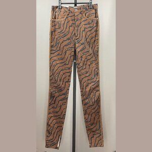 NEW We Wore What Skinny Jeans Womens 29 brown black tiger animal icon mob